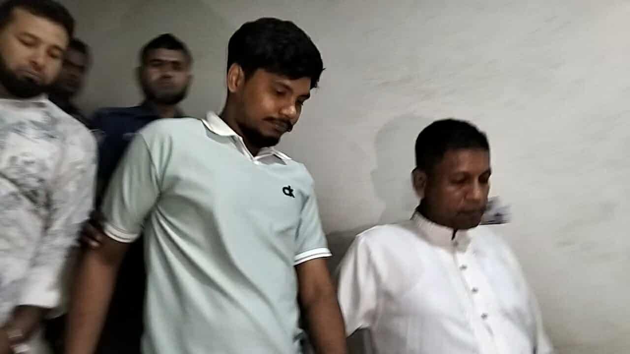 Youth jailed for assaulting JnU professor and his father