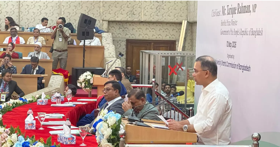 PM calls for greater focus on research, innovation in universities