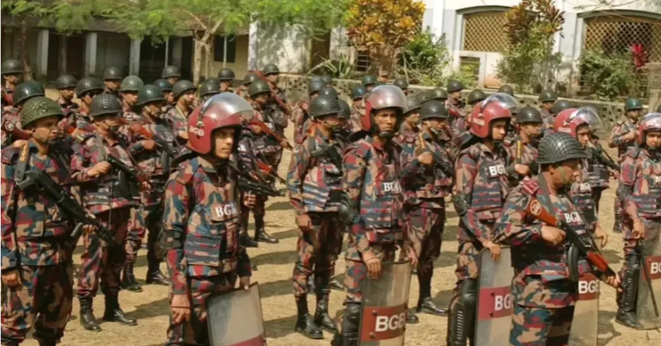 BGB deployed in Dhaka, Gazipur to ease Eid travel rush
