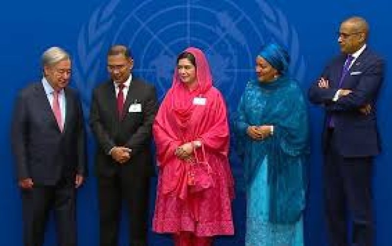 PM attends UN chief's welcome breakfast in New York