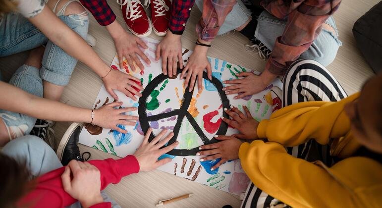 Child protection efforts lag behind growing global risks: UN