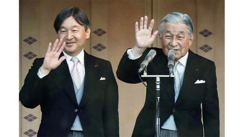 Japanese Emperor Akihito declares historic abdication