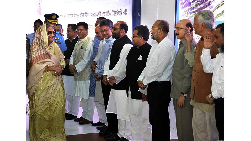 PM returns from London