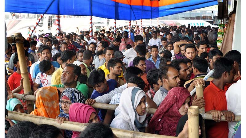 Rush for Eid advance bus tickets