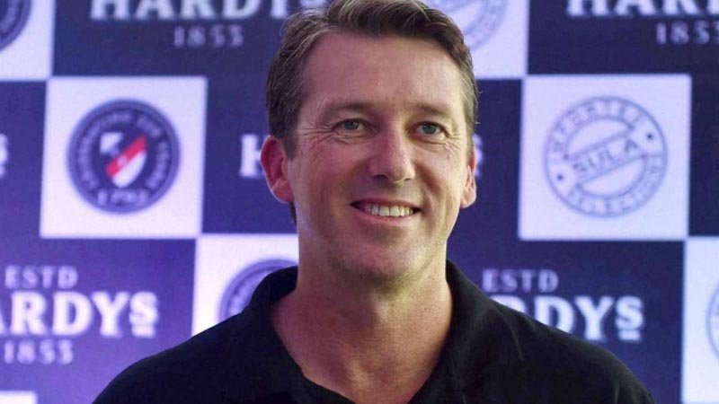 England is 'favorite' this year: McGrath         