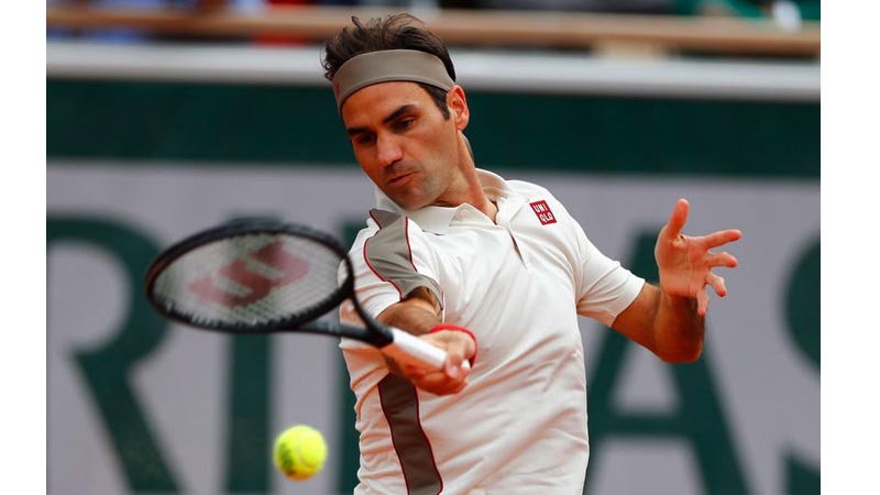 Nadal, Federer ensure smooth progress in third round