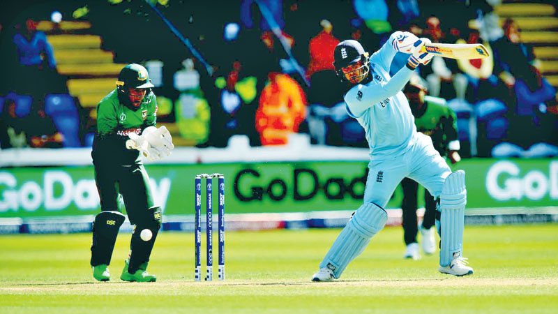 England win despite Shakib’s ton