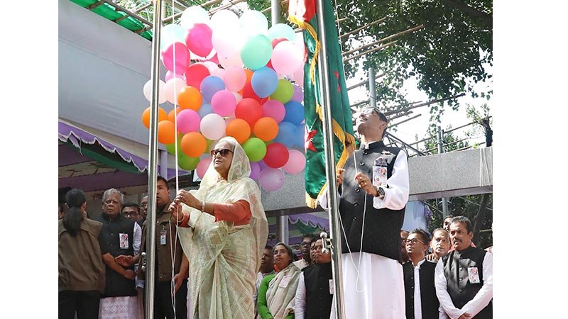 PM vows to build  ‘Sonar Bangla’