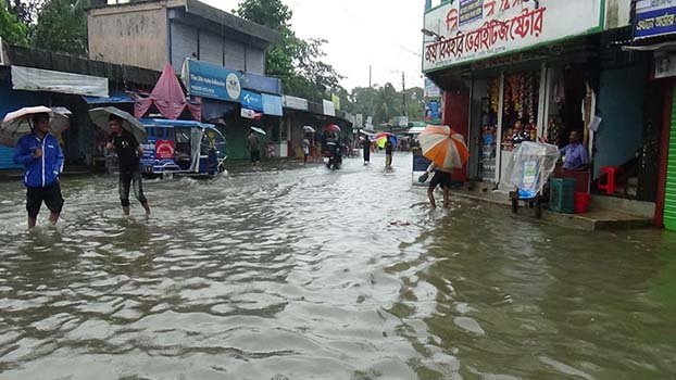 Flash flood submerges low-lying areas in Sunamganj