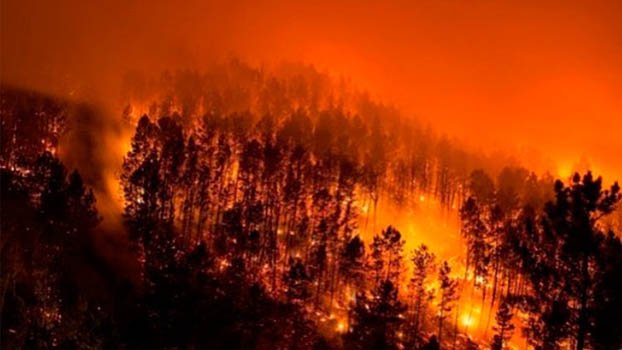 Spain wildfire triggers more evacuations