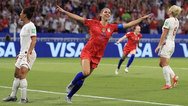 USA in final after winning a close match against England