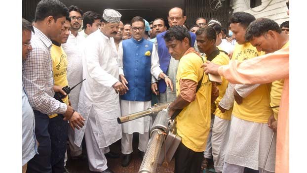 Provide treatment to dengue patients at token money: Quader