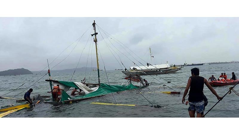25 dead, 55 rescued after boats capsized in Philippines