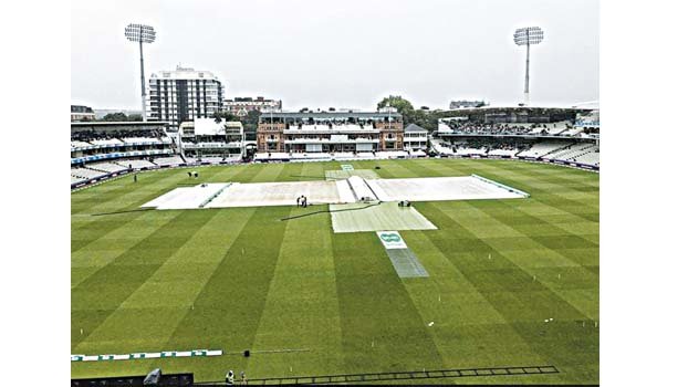 Ashes 2019: Rain washes out first day of Lord's 