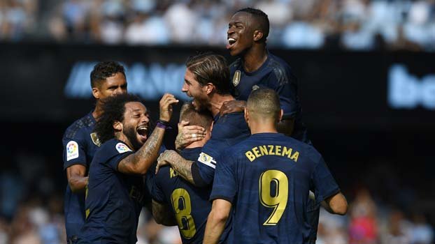 Kroos helps Madrid win, but Modric sees red