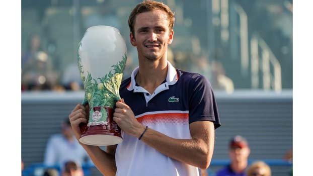 Medvedev beats Goffin for Cincinnati crown
