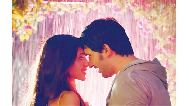 Pal Pal Dil Ke Paas  title track released