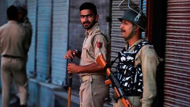 Indian order leaves  Kashmir police dispirited