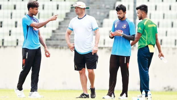 Bangladeshi pace bowling plagued by poor condition
