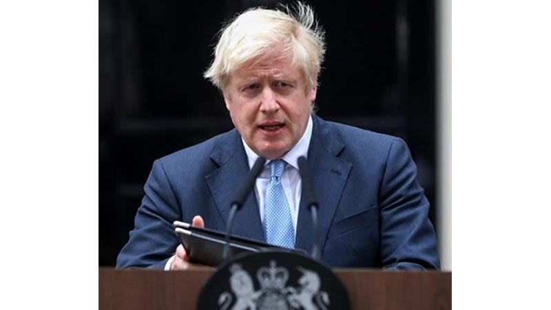 British PM faces Brexit rebellion, threatens polls