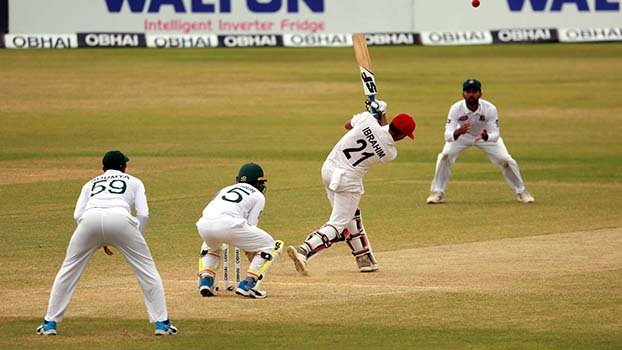 Our aim is to get a 400  plus lead: Zadran