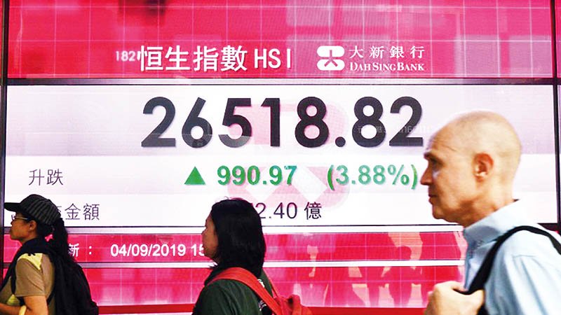 Asian markets enjoy gains as focus turns back to trade talks