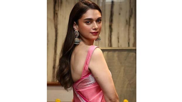 I believe in once-in-a-lifetime love: Aditi