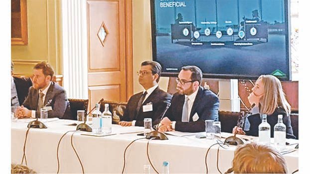 100 economic zones offer huge  incentives for foreign investors: Fahim