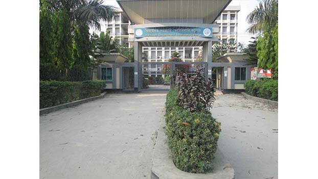 Teacher shortage impedes academic activities  in Jhenidah Govt Vet college   