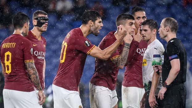 Roma concede to Mönchengladbach due to bad referral decision 