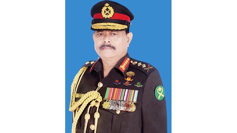 Army chief leaves for China