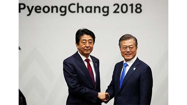 Moon, Abe back dialogue to resolve South Korea-Japan dispute