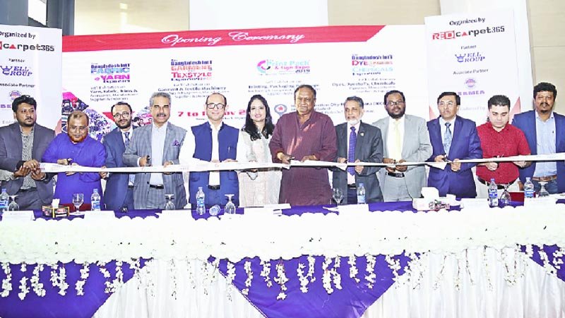 Int’l garment & textile expo begins in city