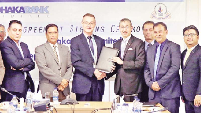 Dhaka Bank signs agreement with IUB for collecting fees