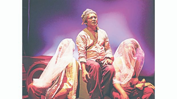 Curtain falls on ‘Pragone Mor Dui Banglar Natya Mela’