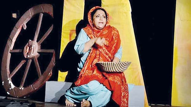 ‘Golapjan’ staged in India