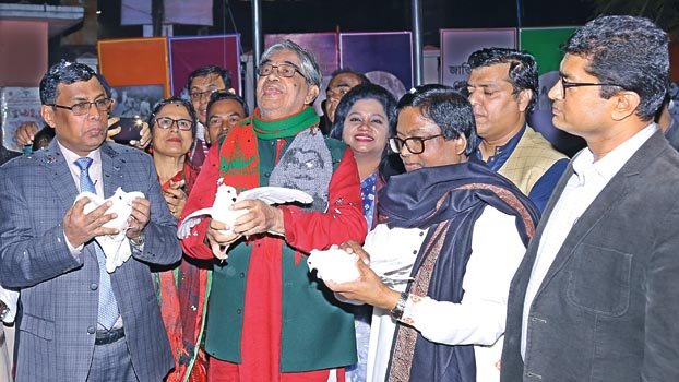 Special postcards to be sent to 40  million families on ‘MujibBorsho’