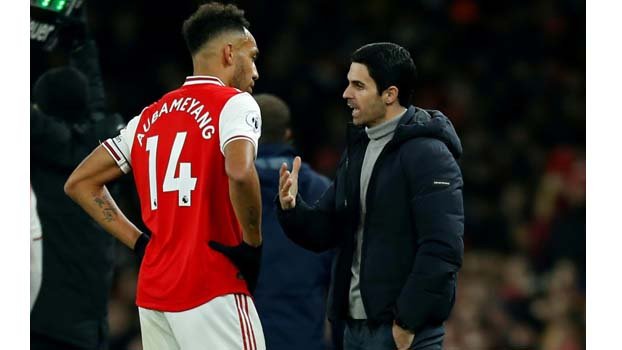 Arteta challenges Arsenal players to fill Aubameyang’s boots