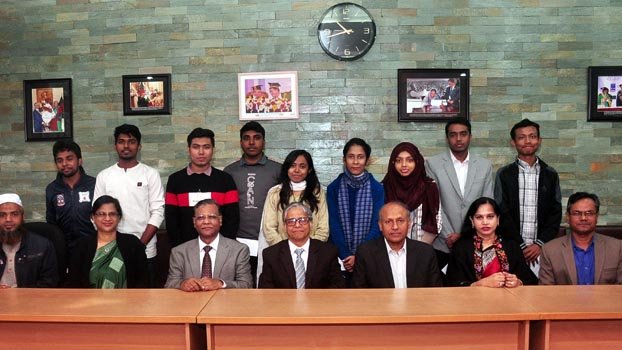 10 DU students get Japan scholarship
