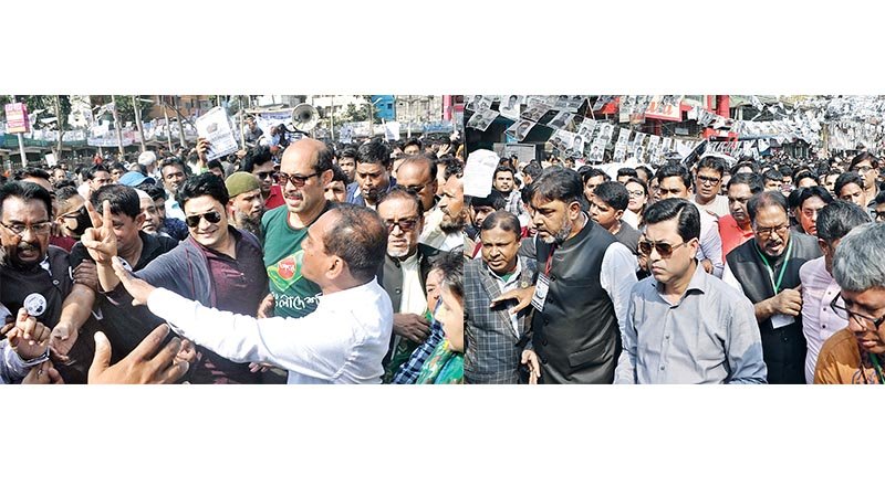 City election campaign picks up momentum