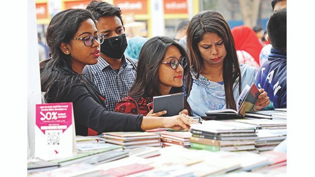 Dust creates problems at Book fair
