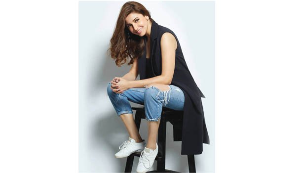 Anushka Sharma to announce Jhulan Goswami biopic