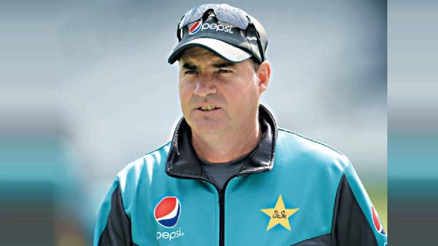 ‘We don’t want to play defensive anymore', Arthur claims