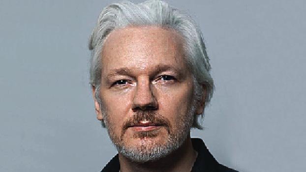 Assange appears in British court   to fight US  extradition bid