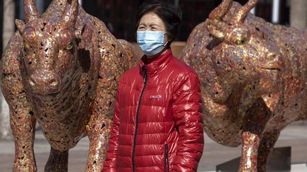 Tokyo falls back, other Asian markets track Wall St gains