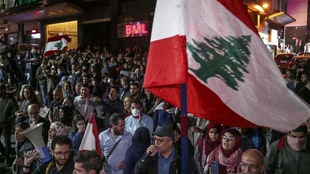 Lebanon suspends asset freeze on 20 banks