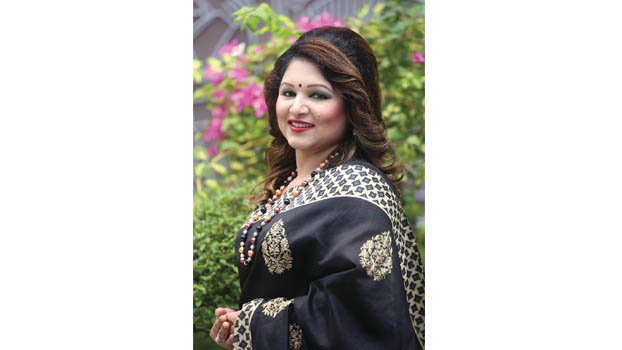 Dithi in Joiboti Konyar Mon songs