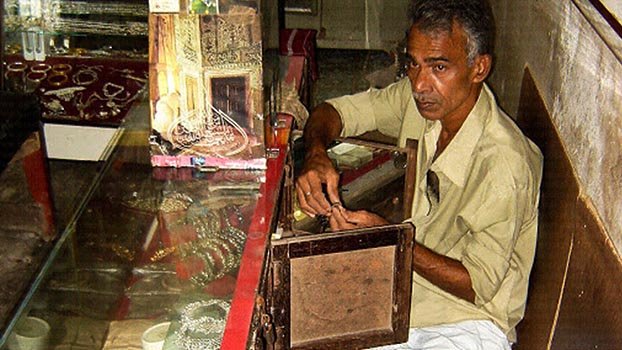 Occupational hazards of  traditional goldsmiths