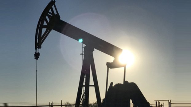 Oil prices seesaw in  early Asian trade