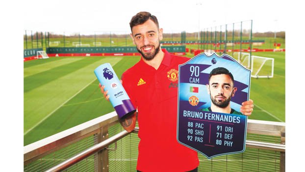Fernandes named PL player of the month